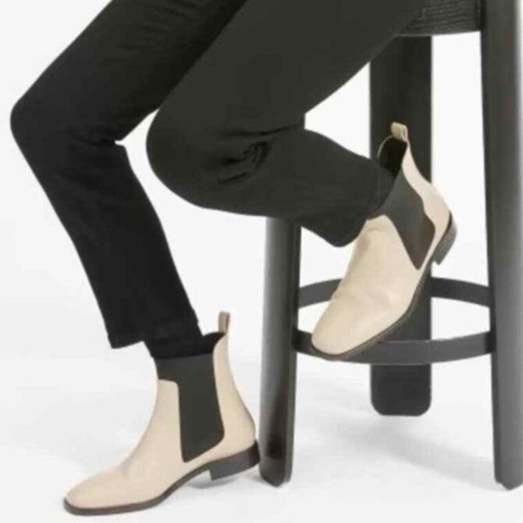 EVERLANE Italian Leather Square Toe Chelsea Boot  Size 7 - Picture 7 of 7